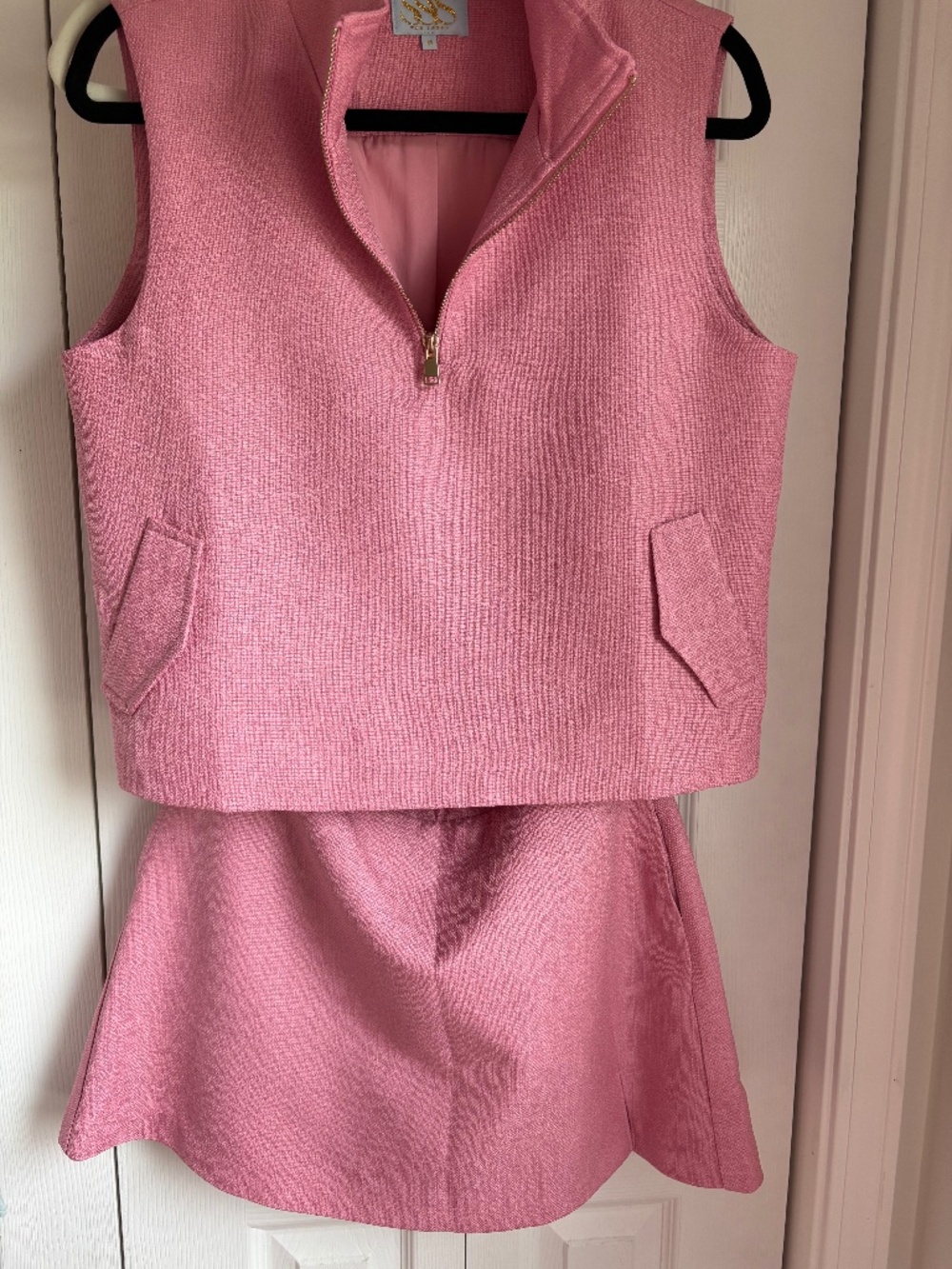 Top and Skirt set/ size M / brand SSYS